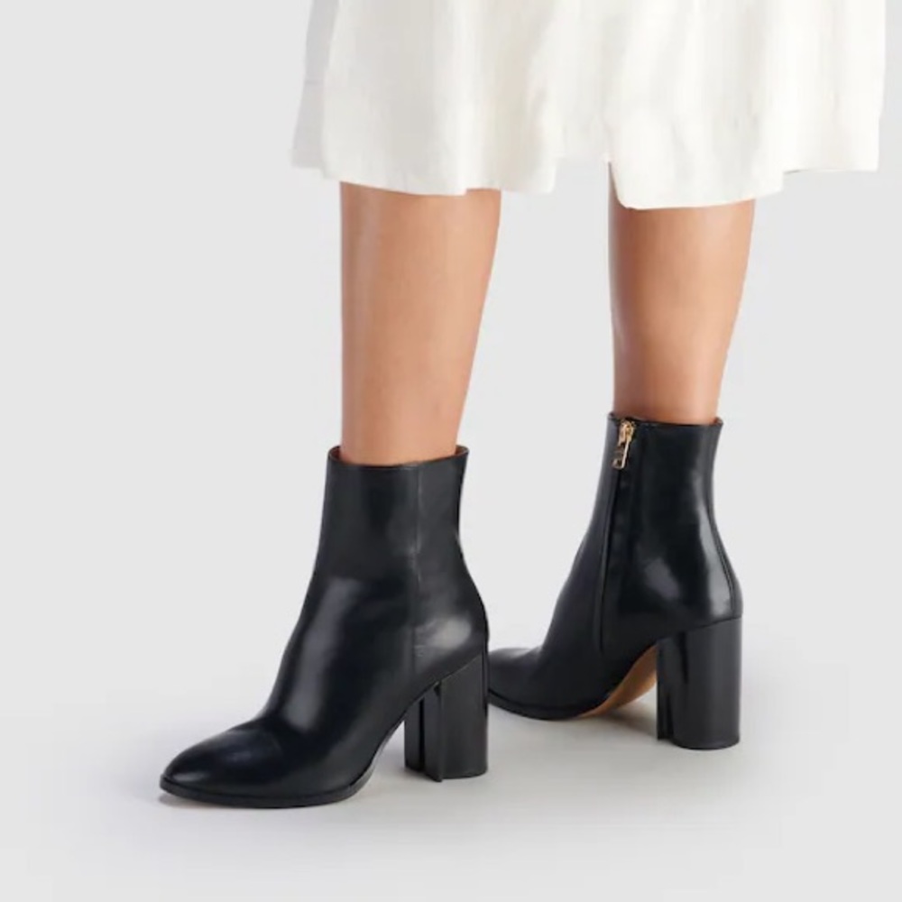 Coach Leather Black Boots 8